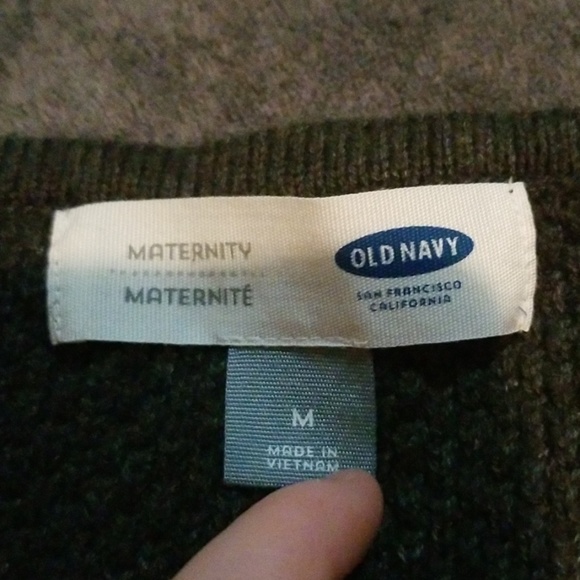 Old Navy maternity sweater - Picture 3 of 3
